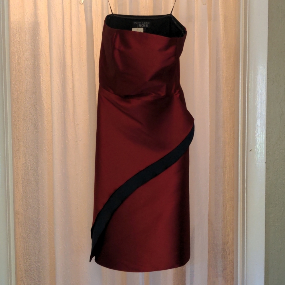 Sachin and Babi Noir Strapless Cocktail Dress NWT